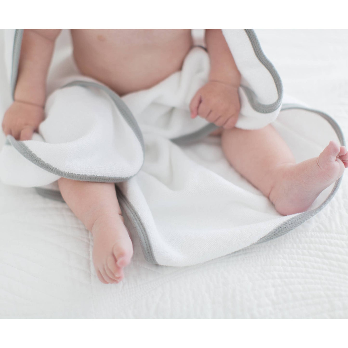 MUSLIN + TERRY HOODED TOWEL - GRAY