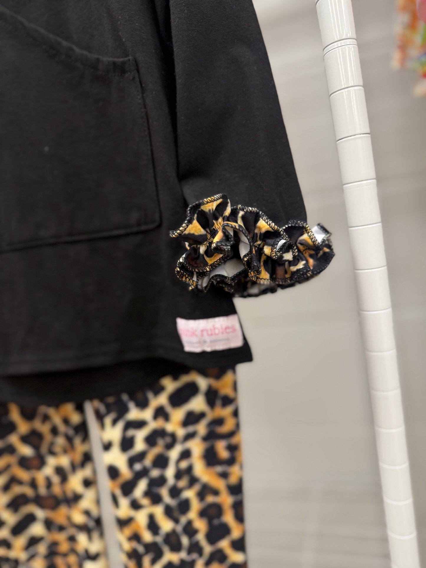 LEOPARD RUFFLE HOODIE SET