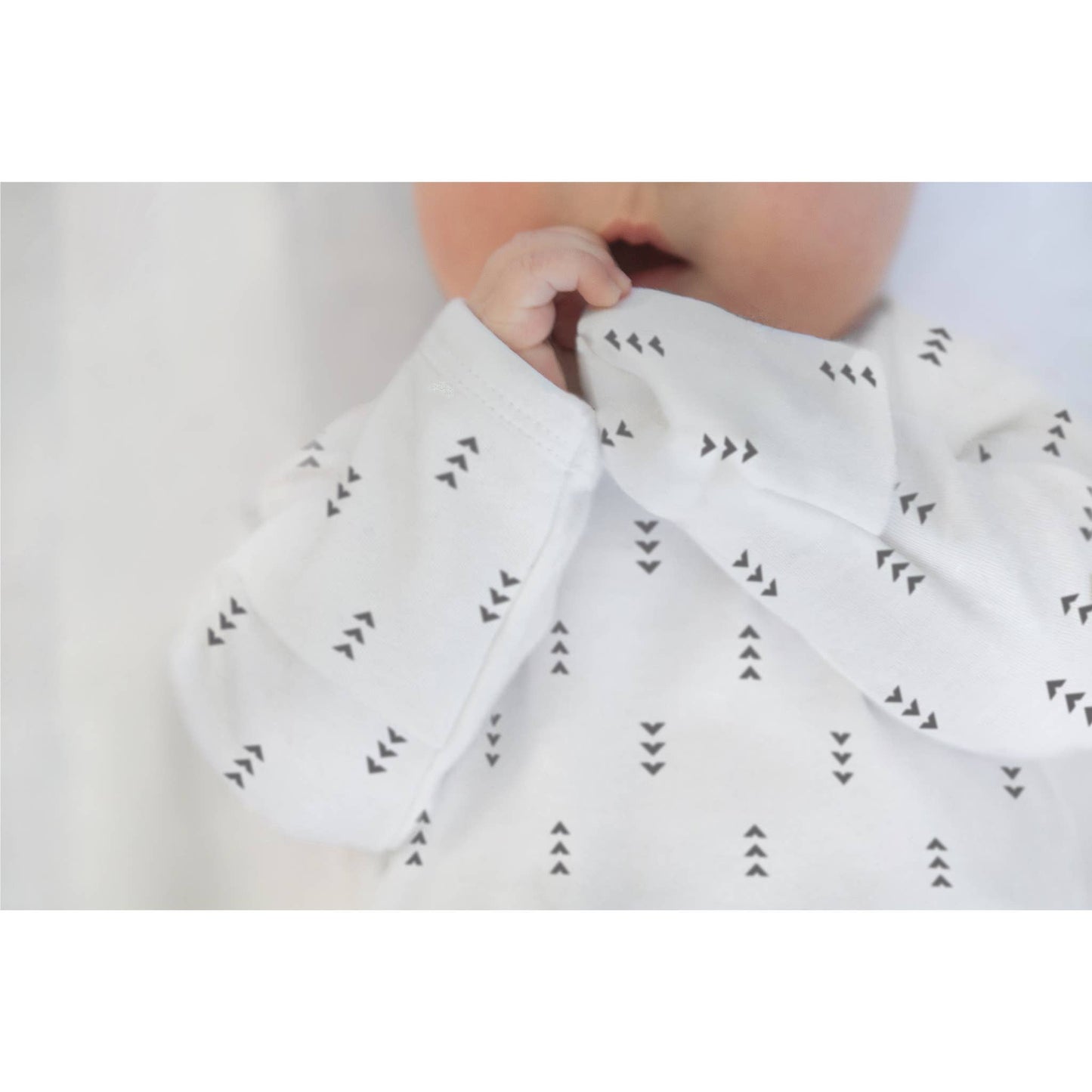 Pajama Gown & Hat - Tiny Arrows