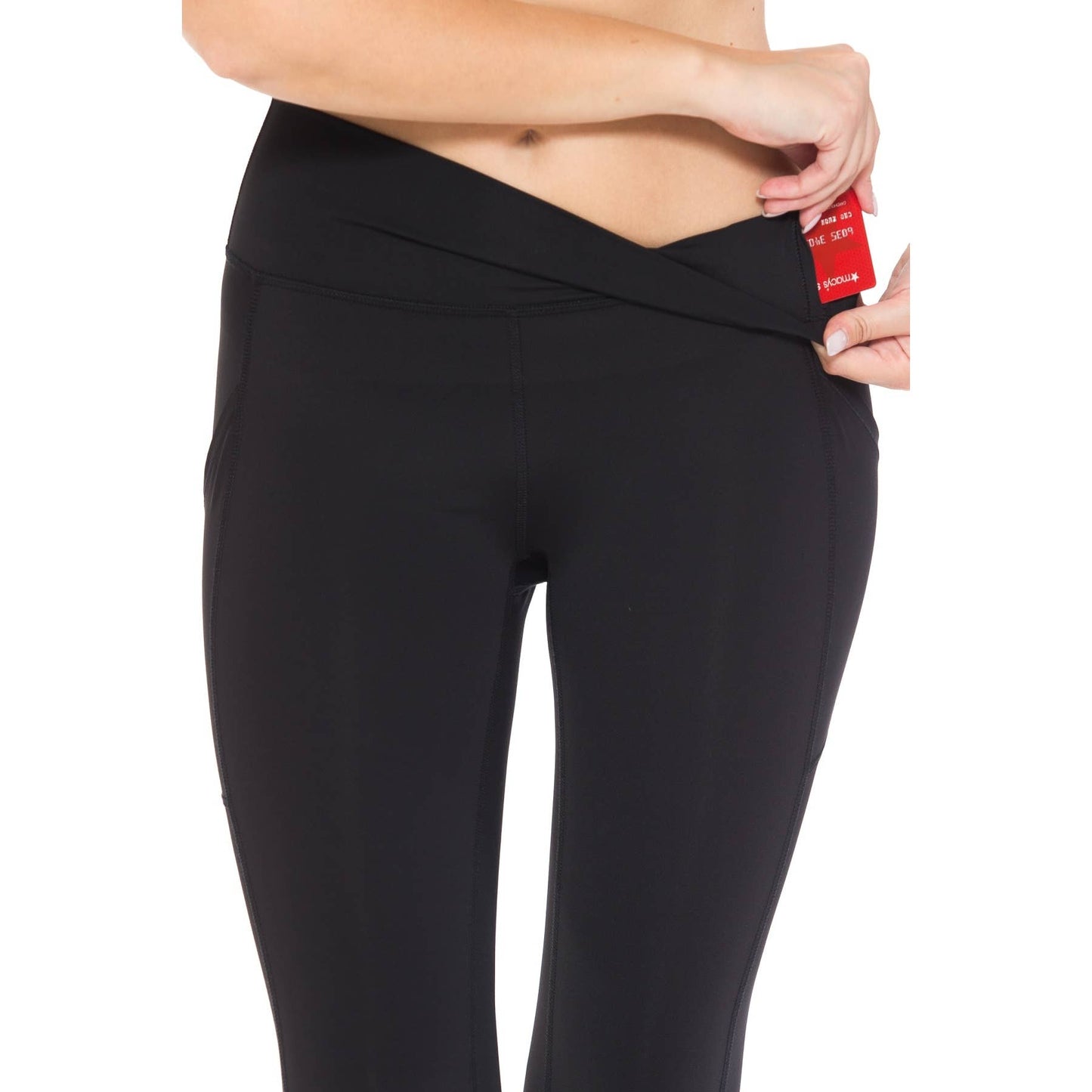 NYLON ACTIVEWEAR CAPRI LEGGINGS - BLACK