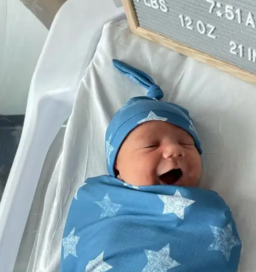 Cutie Cocoon™ Blue Stars Matching Cocoon & Hat Sets
