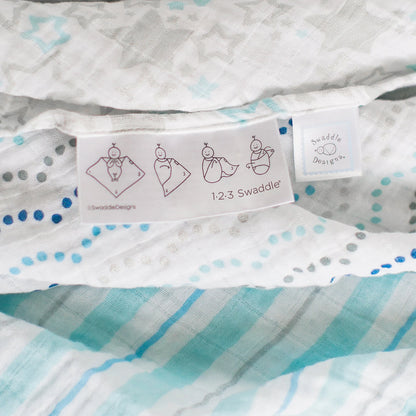 BLUE SILVER MUSLIN SWADDLE