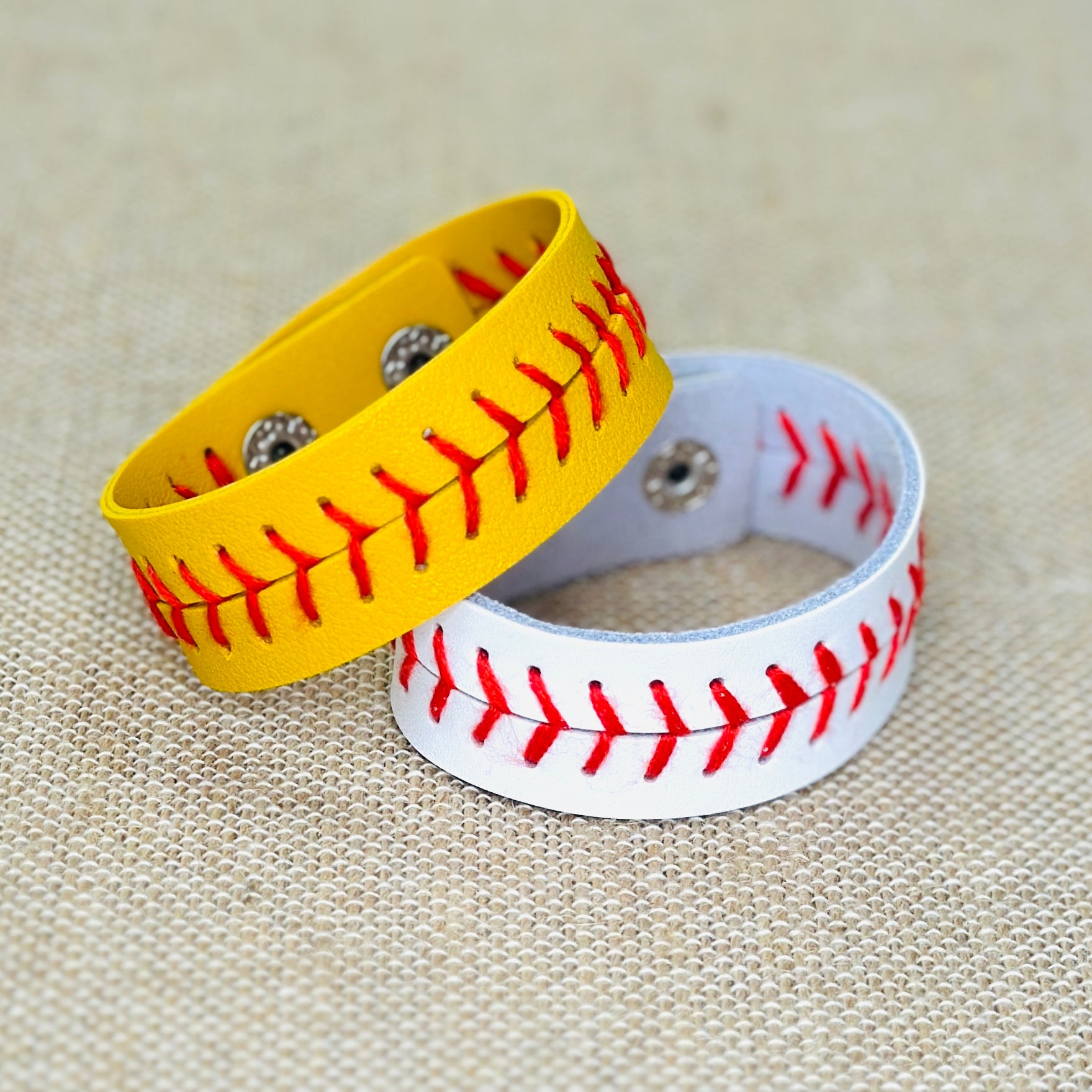 Baltimore Orioles Cap Logo Baseball Bracelet