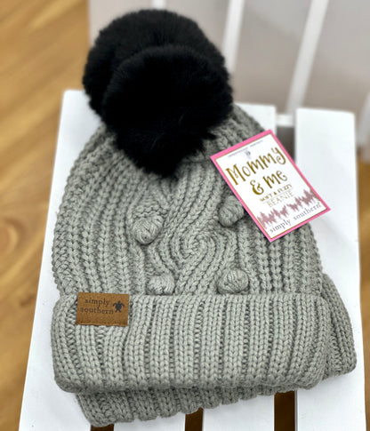 GRAY MOM & ME BEANIE SET